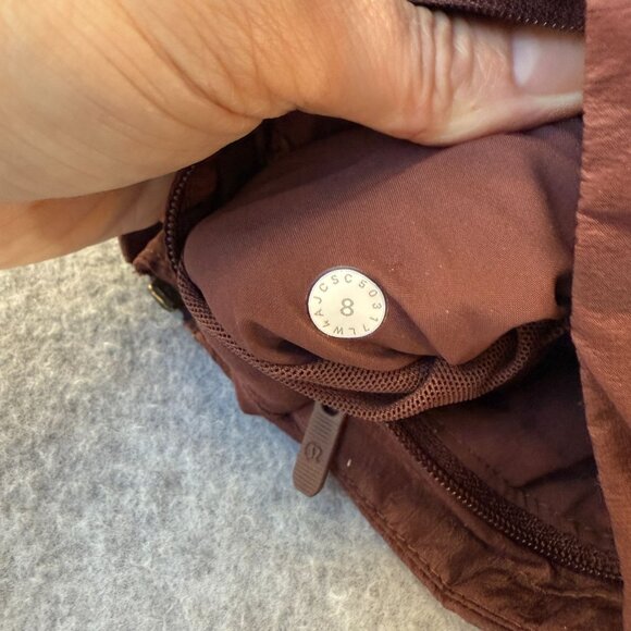 Lululemon‎ Womens Size 8 Puffer Vest Dark Cedar Brown Nylon Goose Down & Around - Picture 3 of 15